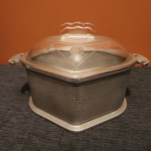 Vintage Guardian Hammered Aluminum Service Triangle Roaster Dutch w Glass Lid